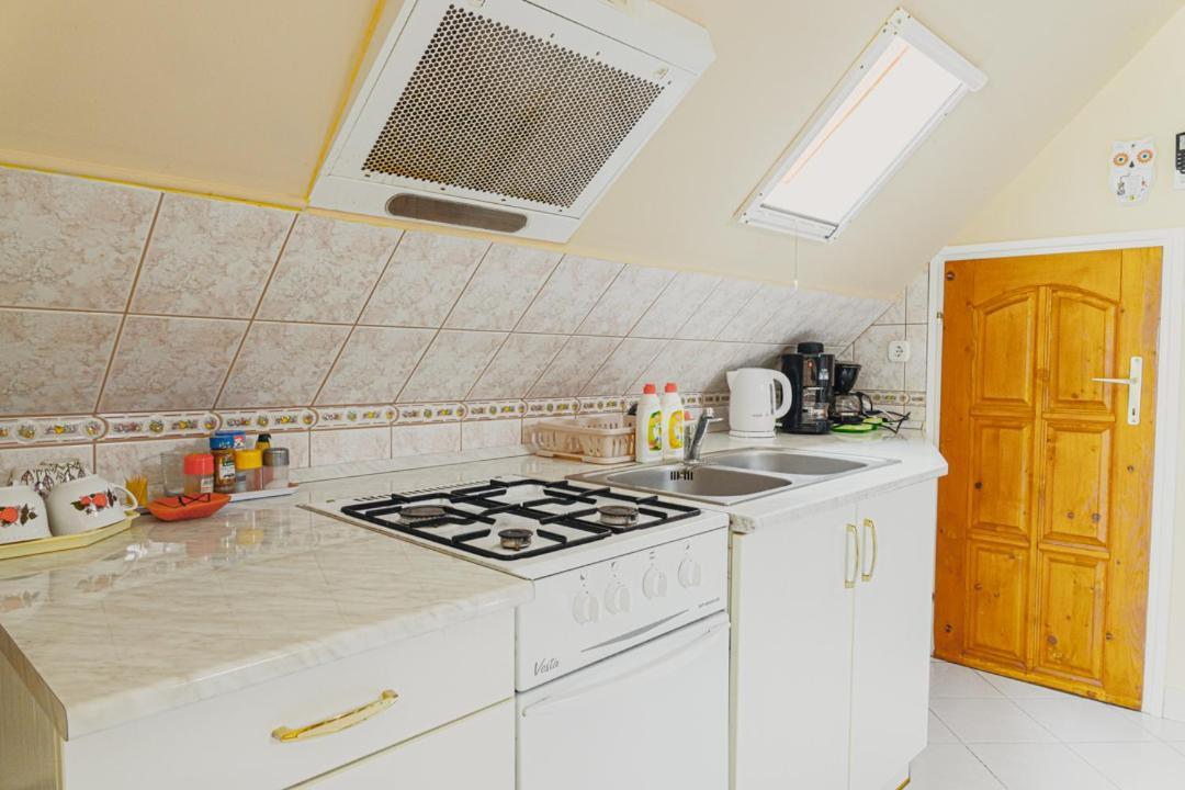Bianka Apartman Balatonlelle Exterior foto